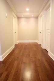 12-Hardwood flooring on 2nd floor gallery