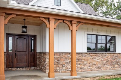 3-Front-porch-stained-cedar-columns-and-corbels
