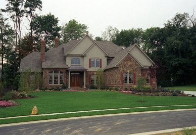 1-Ohio Top Rock natural stone on exterior