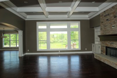7-Great Room beamed ceiling